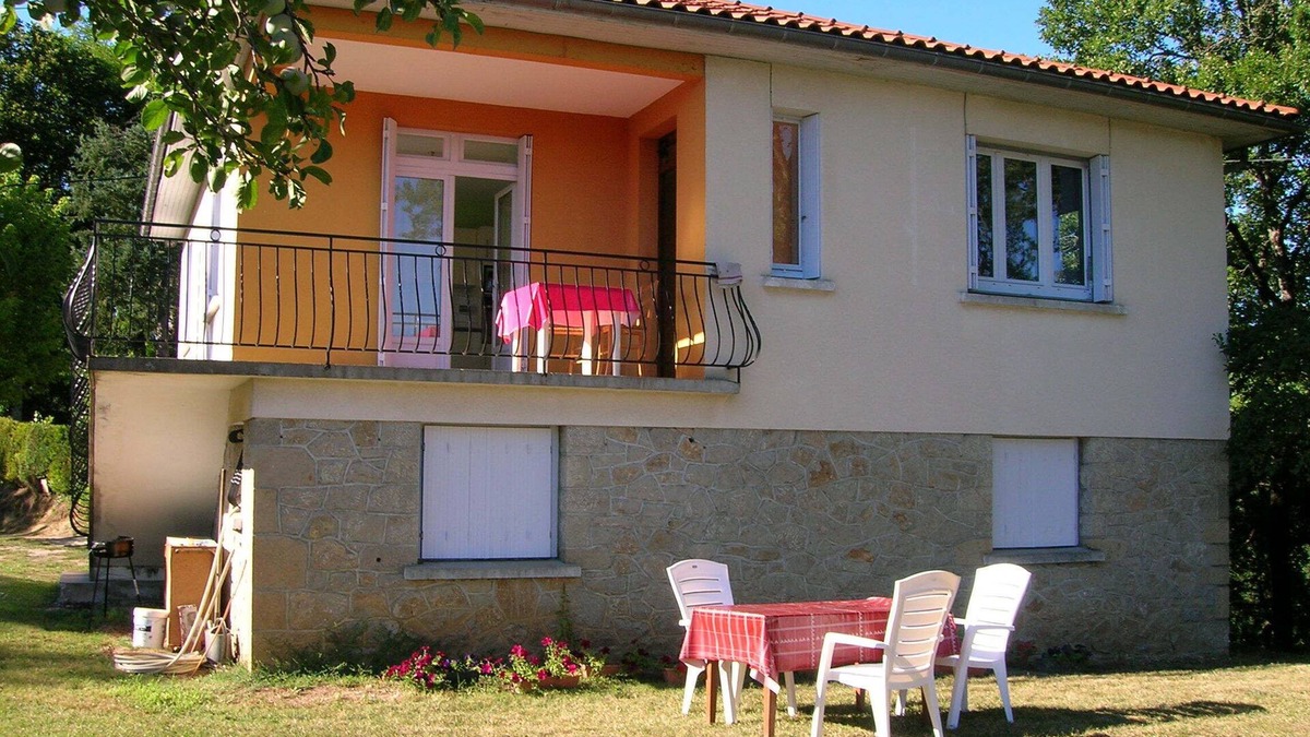 La Rouquette House | 12200 villefranche de rouergue orlhonac villa * 5/7 pers