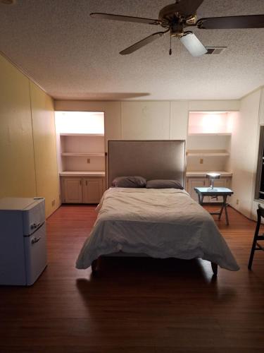 Tamiami Apartment | 1233 Apartment 2 Miami