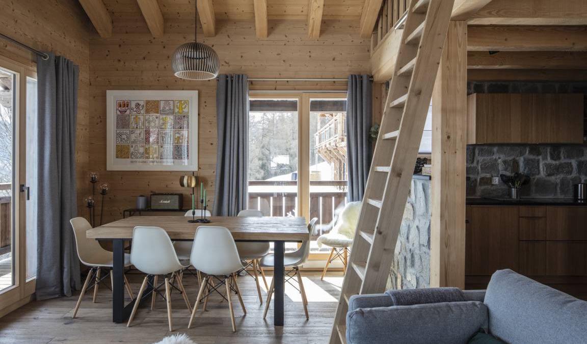 Granges Ski Chalet | 125 m² Chalet ∙ 2 bedrooms ∙ 4 guests