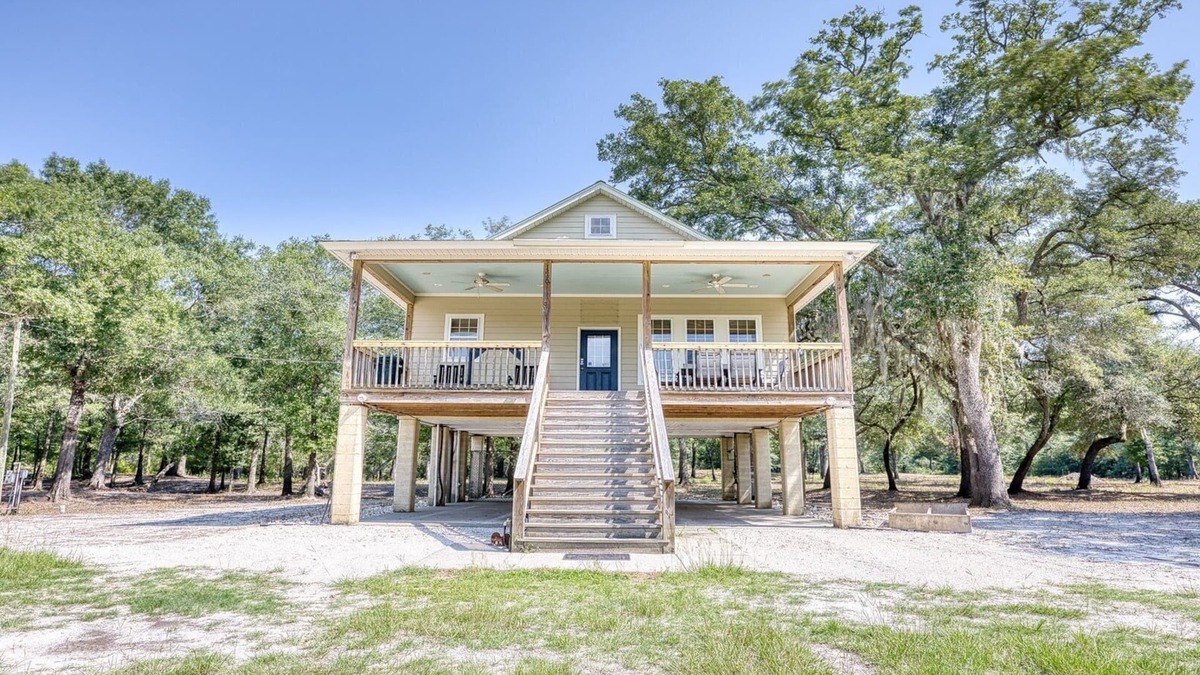 Longs Cottage | 1250 River Cottage - Barefoot Resort Rentals