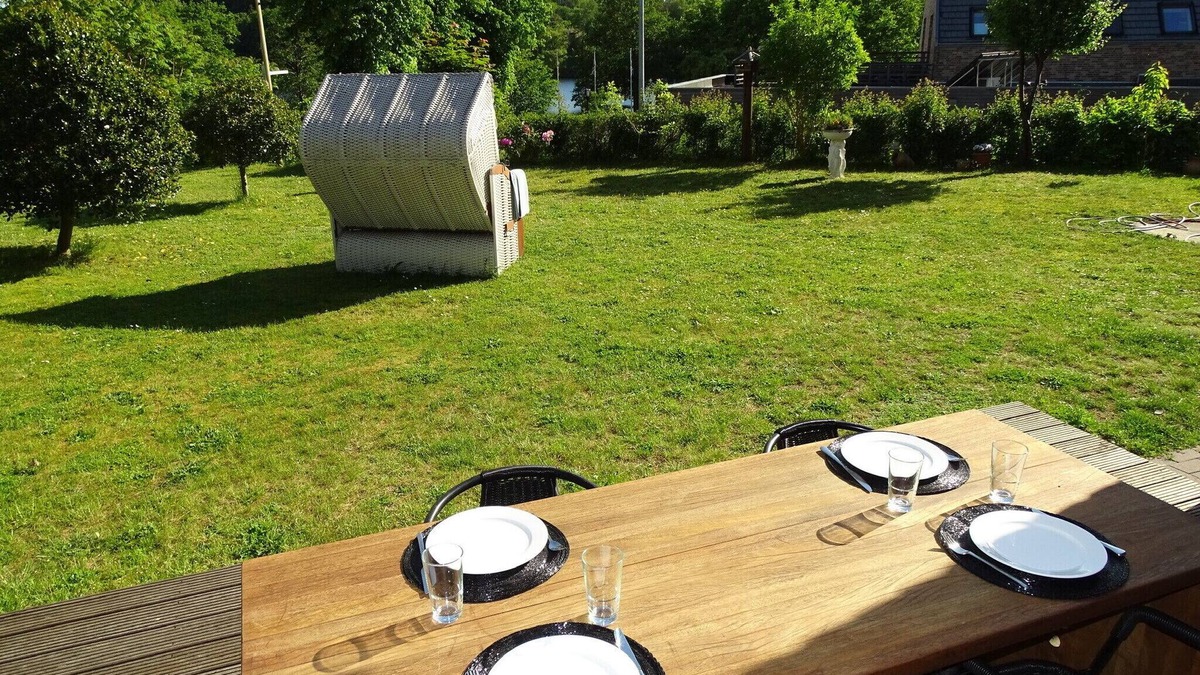 Salem Condo | 125m ² apartment right on Lake Salem near Ratzeburg/Lübeck