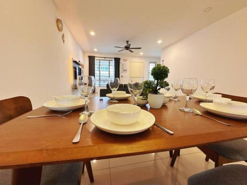 Bandar Sri Sendayan House | 12pax(free wifi)@星愿@Star WISH homestay