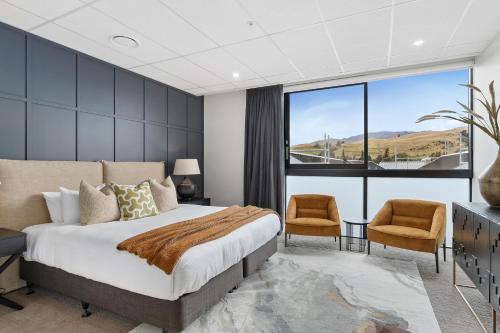 Lake Hayes Apartment | 12th Avenue Suites