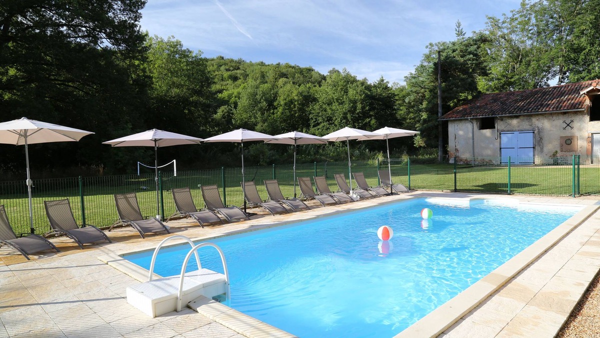 Latoue House | 12th Century Chateau midst 20 acres bordered by river, with private pool