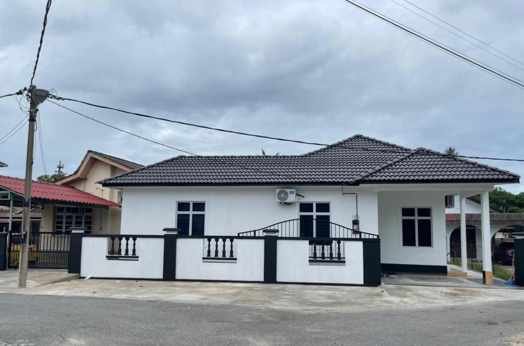Wakaf Che Yeh House | 13 Avenue Homestay