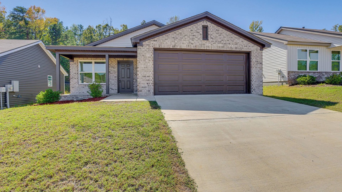 Duncanville House | 13 Mi to Tuscaloosa Riverwalk: Cottondale Home