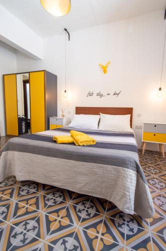 Birgu House | 13, Mustard