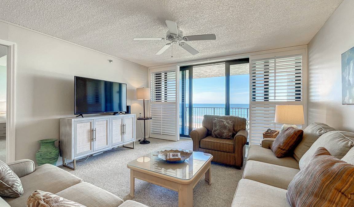 Bethune Beach Condo | 131 m² Condo ∙ 3 bedrooms ∙ 6 guests