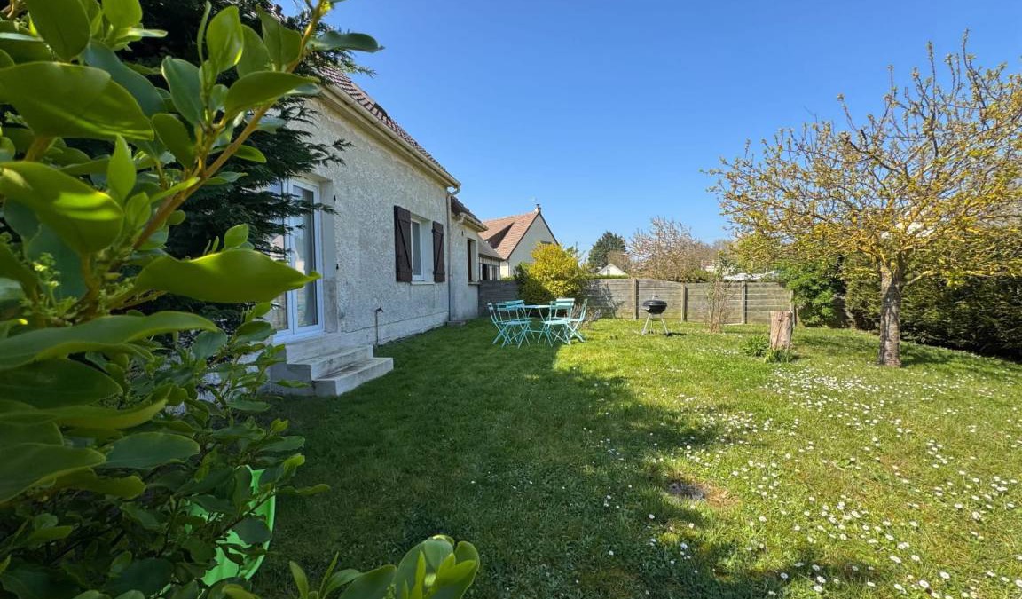 Hermanville-sur-Mer House | 130 m² House ∙ 3 bedrooms ∙ 6 guests