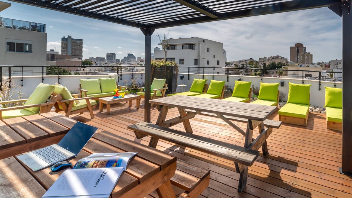 Tel Aviv Apartment | 130 Rock Apartments