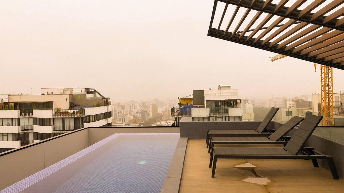 San Antonio Apartment | 1302 - Exclusive, one step away from San Isidro