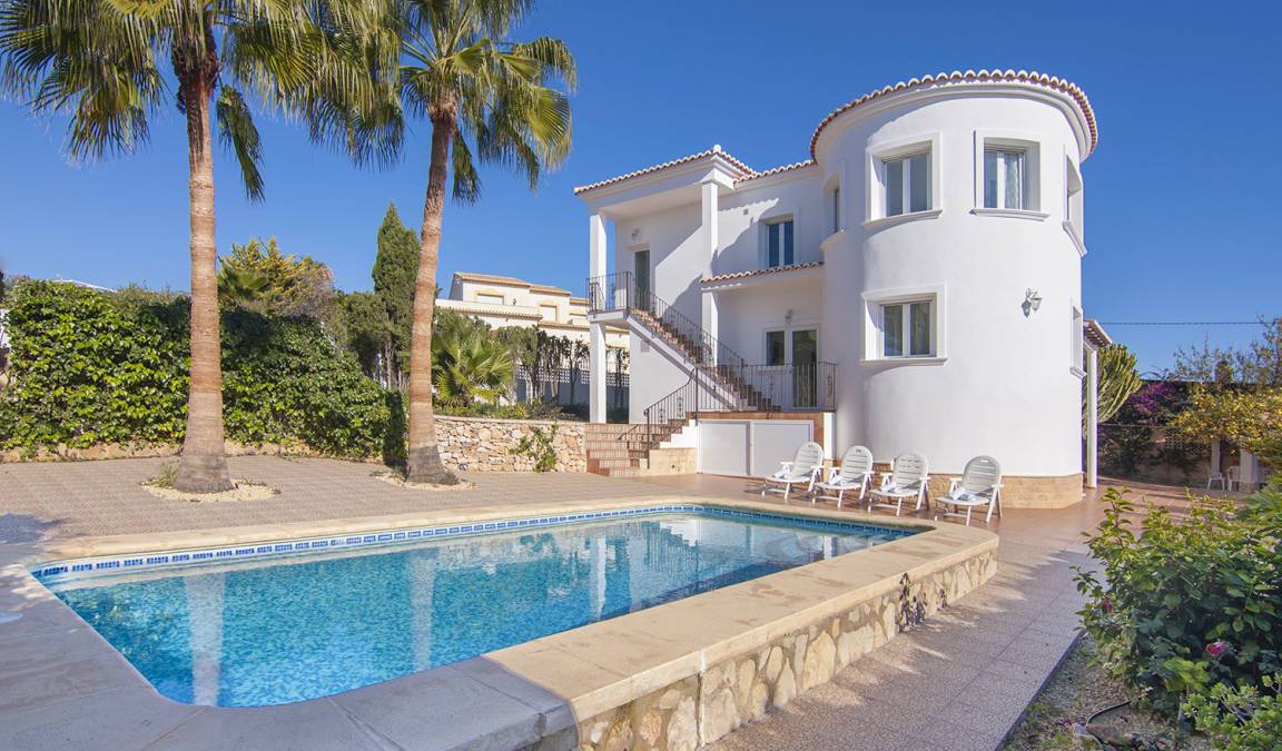 Calpe Villa | 132 m² Villa ∙ 3 bedrooms ∙ 8 guests
