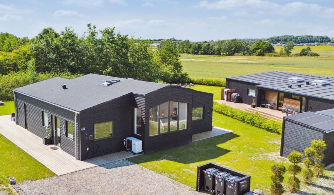 Odder House | 133 m² House ∙ 1 bedroom ∙ 12 guests