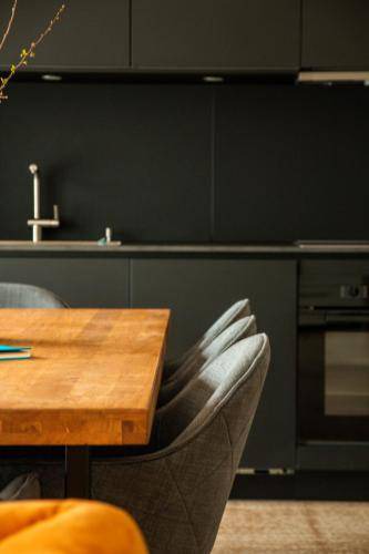 Ermatingen Apartment | 135 m² Apartment ∙ 4 bedrooms ∙ 8 guests