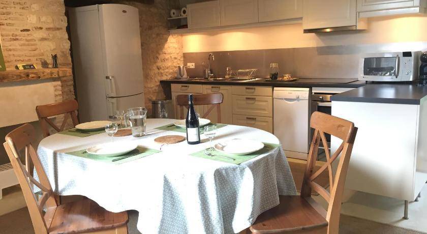 Beaune-la-Rolande House | 135 m² House ∙ 2 bedrooms ∙ 5 guests