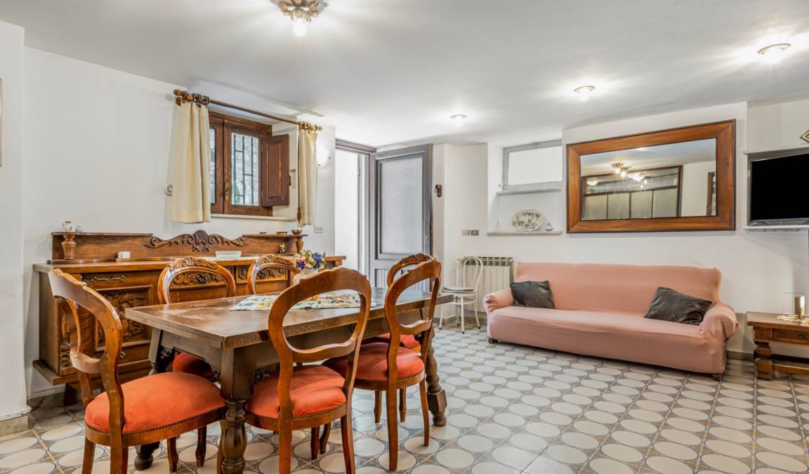 Taormina City Centre Apartment | 139 m² Apartment ∙ 3 bedrooms ∙ 8 guests