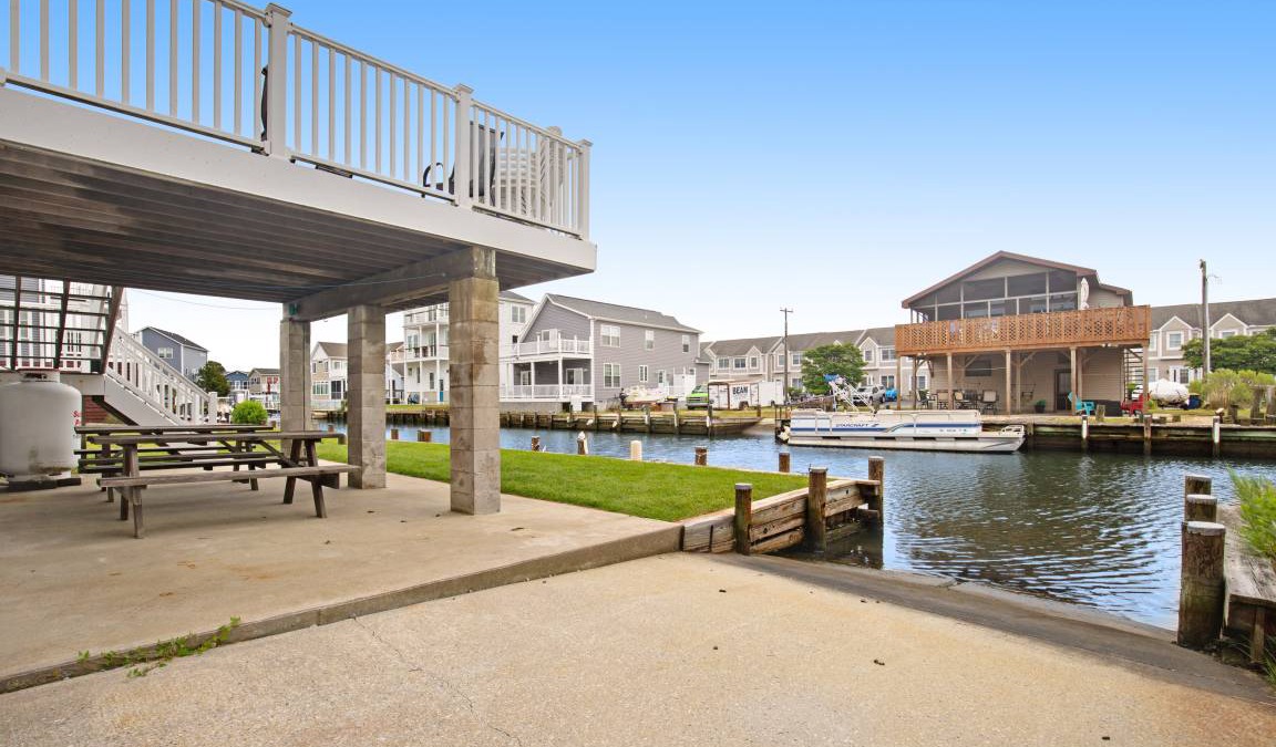 Edgewater Acres House | 139 m² House ∙ 2 bedrooms ∙ 8 guests