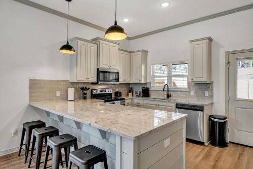 Tyler House | 139 m² House ∙ 4 bedrooms ∙ 11 guests