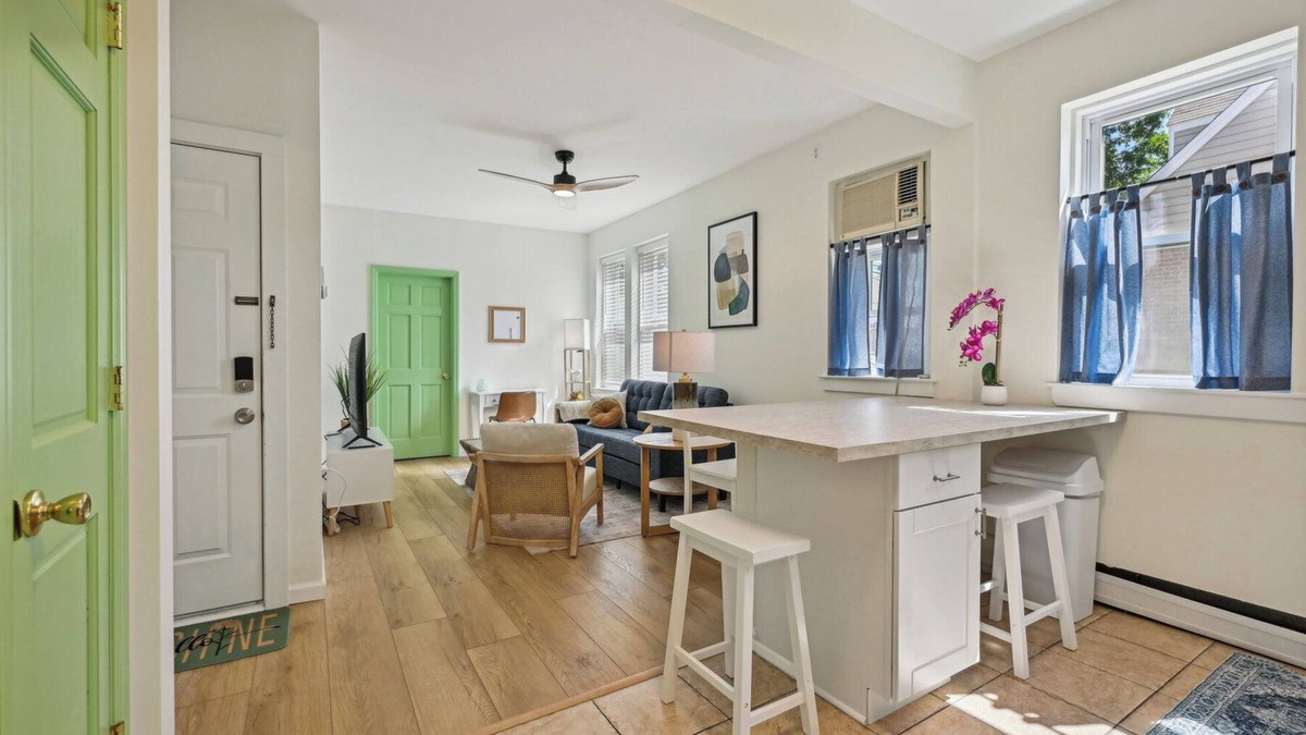 Teaneck Apartment | 13MI to Time Square~2BD in The Hamilton Elm in Teaneck New~Parking~Laudry~Pets