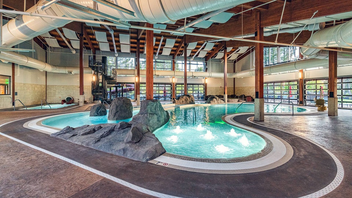 Deer Park House | 14 Dutchman | 6 BR/6 BA, Sleeps 12