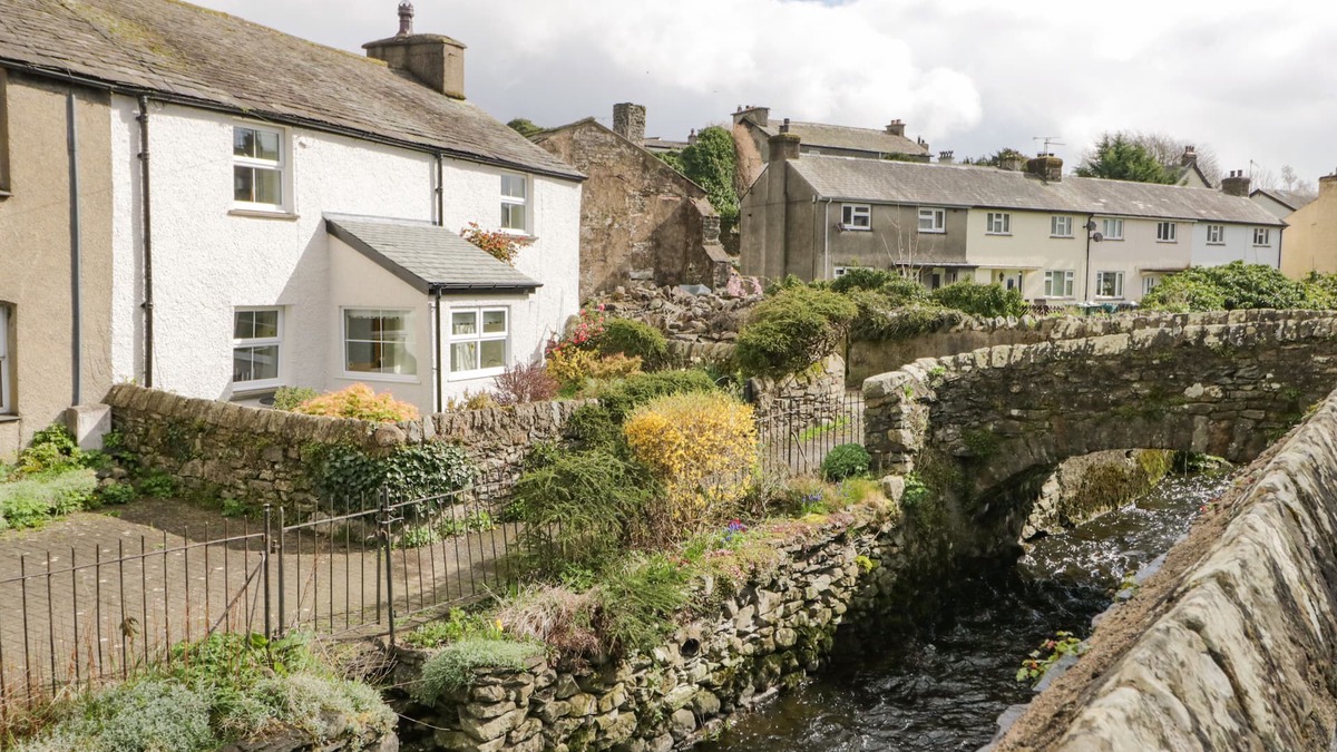 Cark Cottage | 14 LOW ROW, pet friendly, with open fire in Cark In Cartmel