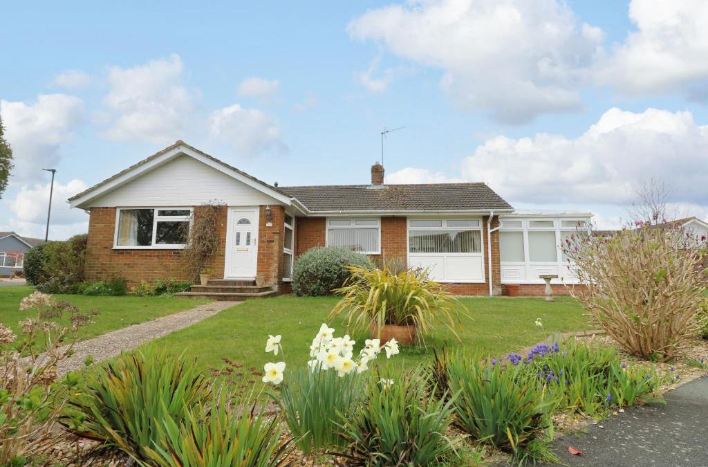 Nettlestone House | 14 Orchard Road