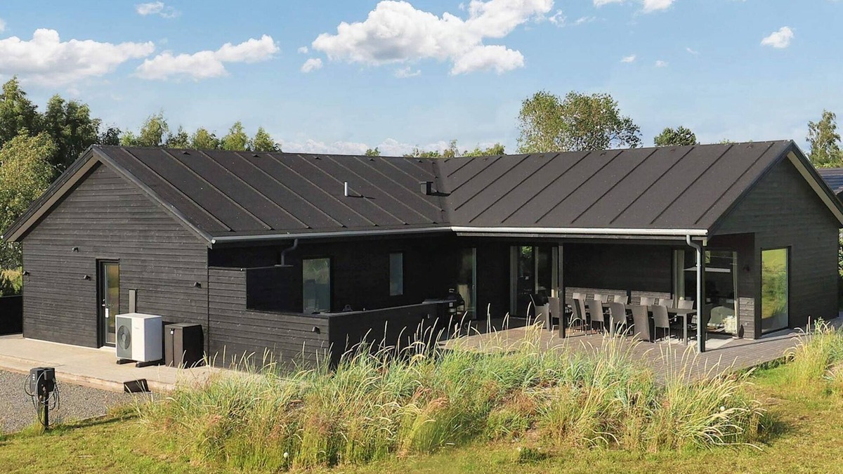 Bøtø By House | 14 person holiday home in Væggerløse-By Traum