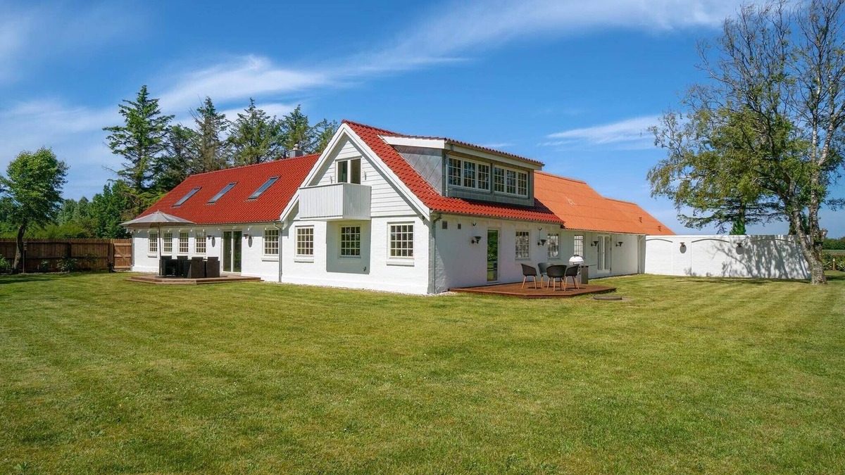 Lokken House | 14 person holiday home in Løkken-By Traum