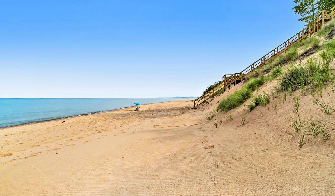 Manistee House | 140 m² House ∙ 3 bedrooms ∙ 8 guests