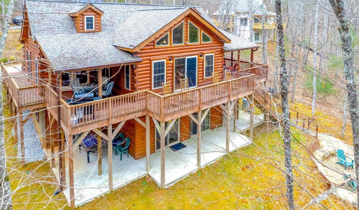 Cullowhee House | 140 m² House ∙ 5 bedrooms ∙ 8 guests