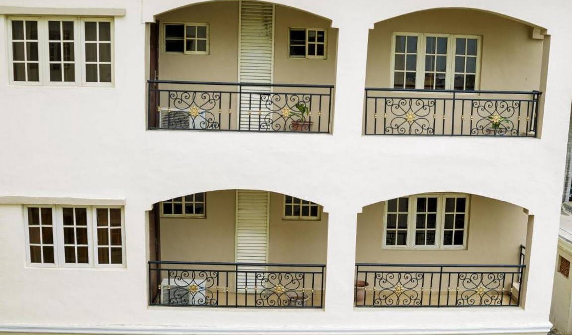 Ikeja Resort | 140 m² Private room ∙ 3 bedrooms ∙ 6 guests