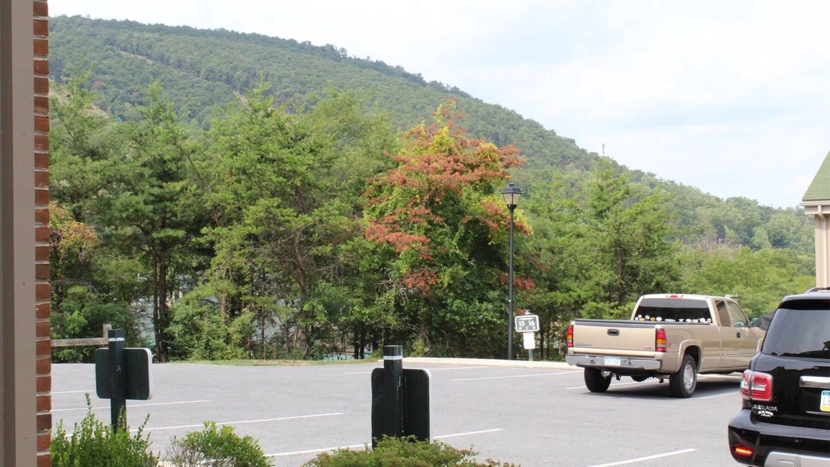 Mercersburg House | 14175 Northern Lights Drive, #6 | Slope Side Condo!