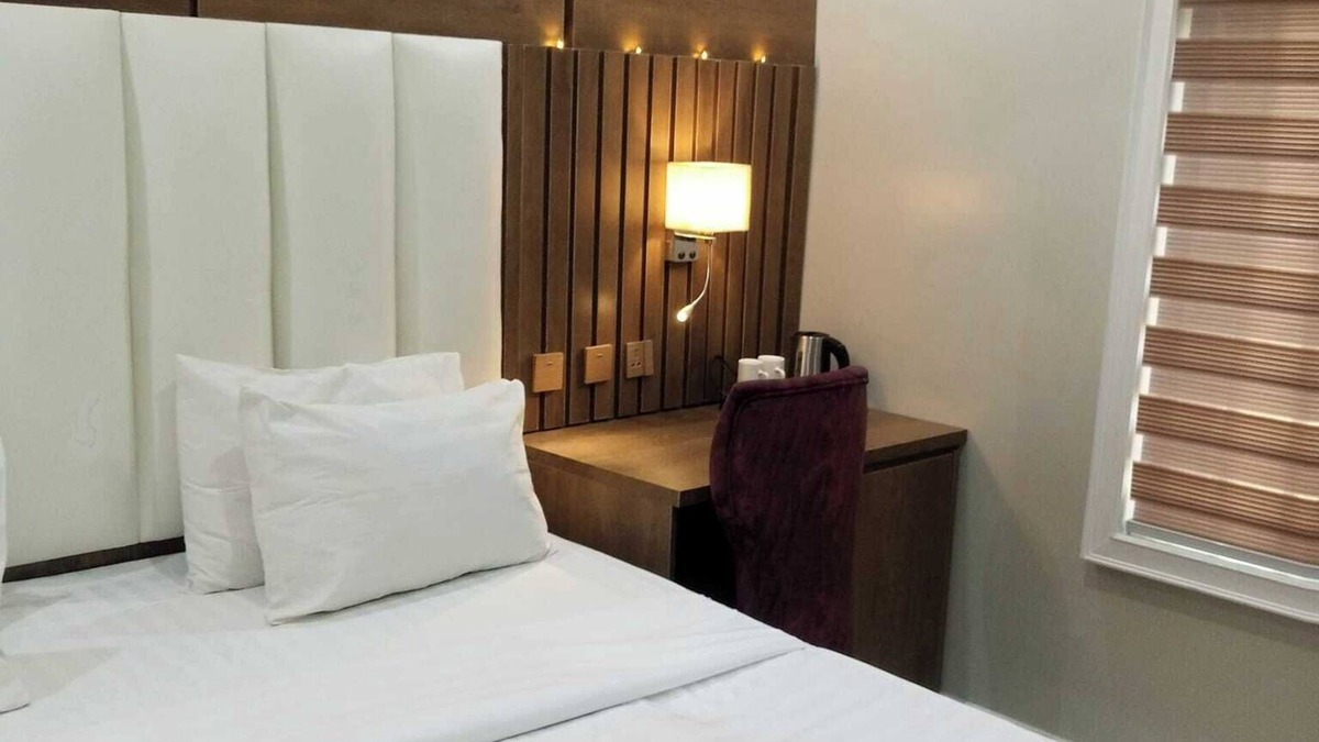 Biogbolo Hotel | 144 Suites Luxury Hotel