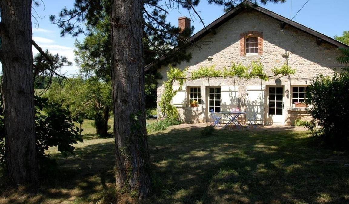 Noiron-sur-Beze Cottage | 145 m² Cabin ∙ 3 bedrooms ∙ 7 guests
