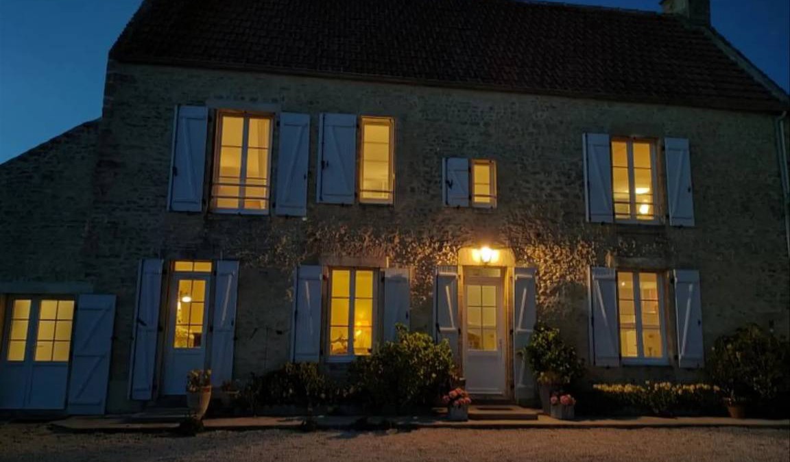 Longues-sur-Mer House | 145 m² House ∙ 3 bedrooms ∙ 7 guests