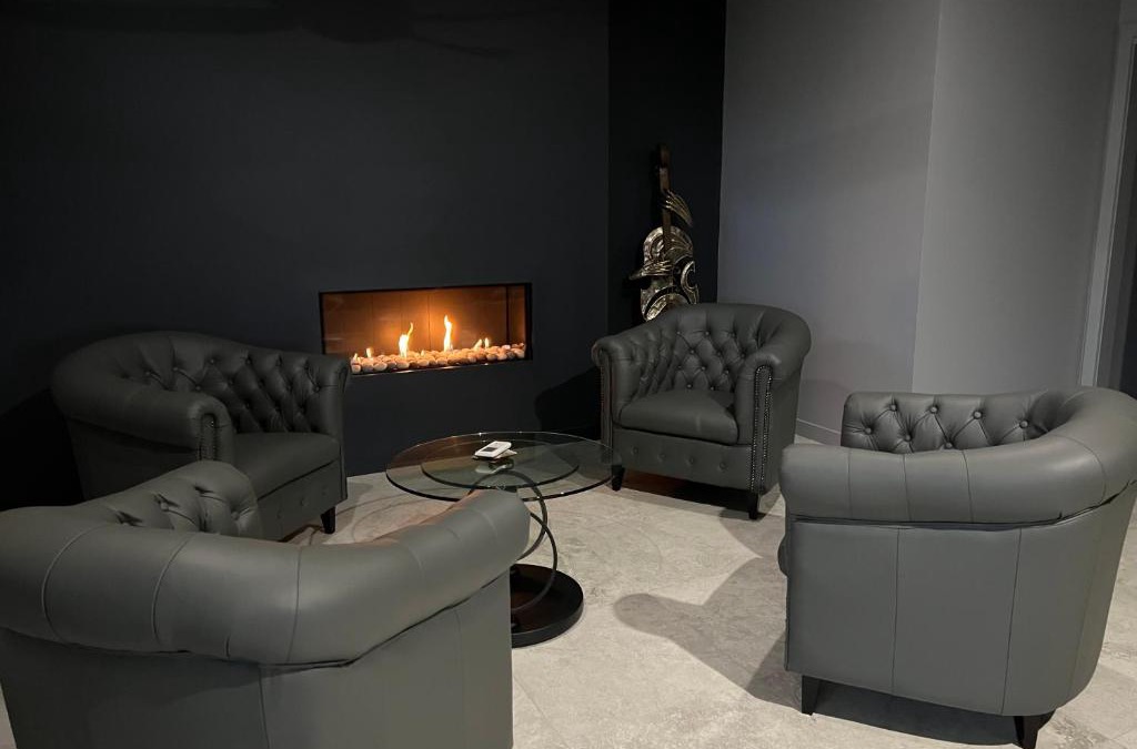 Montville Bed & Breakfast | 145 Western Adults ONLY