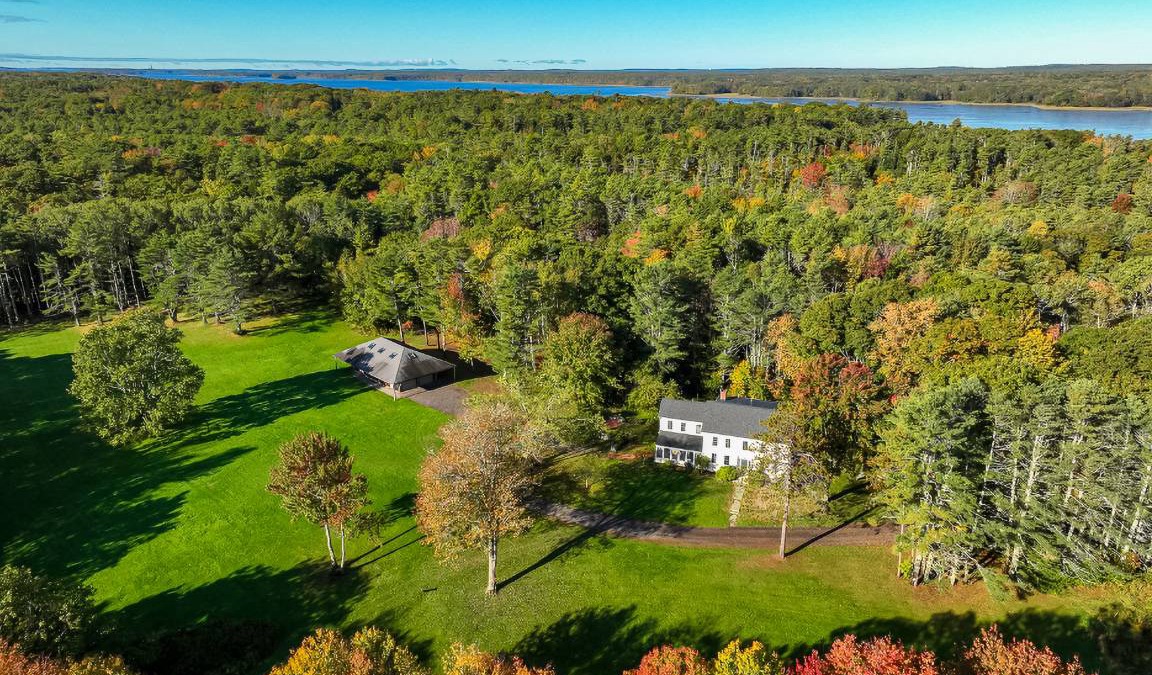 Brunswick House | 149 m² Farmhouse ∙ 4 bedrooms ∙ 9 guests