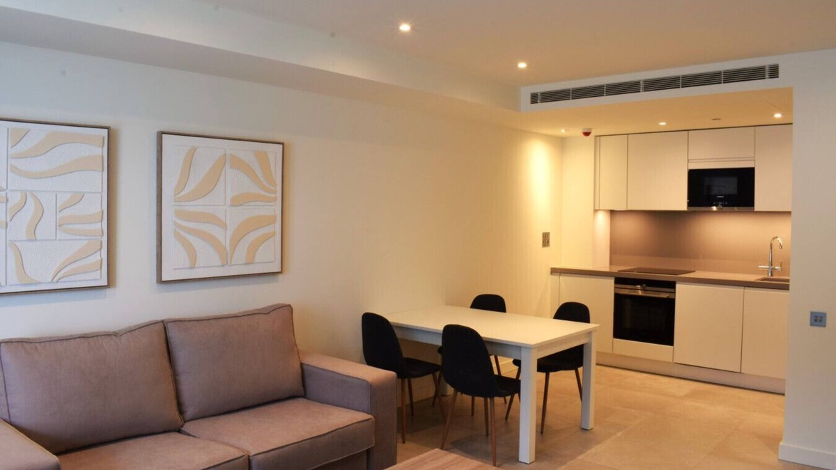 Gibraltar Apartment | 14th floor 2 bedroom retreat