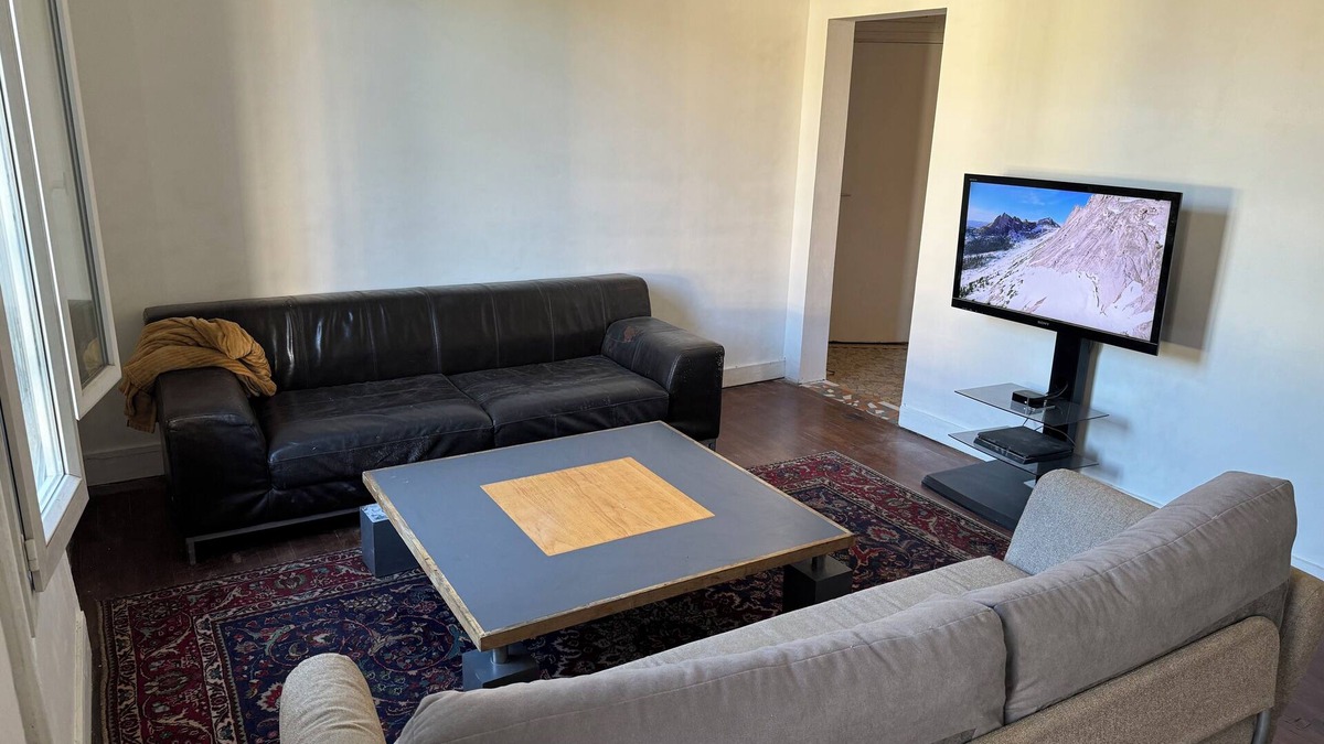 Drancy Bed & Breakfast | 15 min from Paris