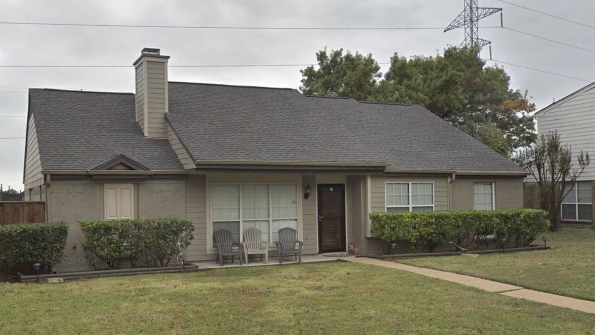 Lancaster House | 15 min to Downtown Dallas! 4BR Family Friendly Home