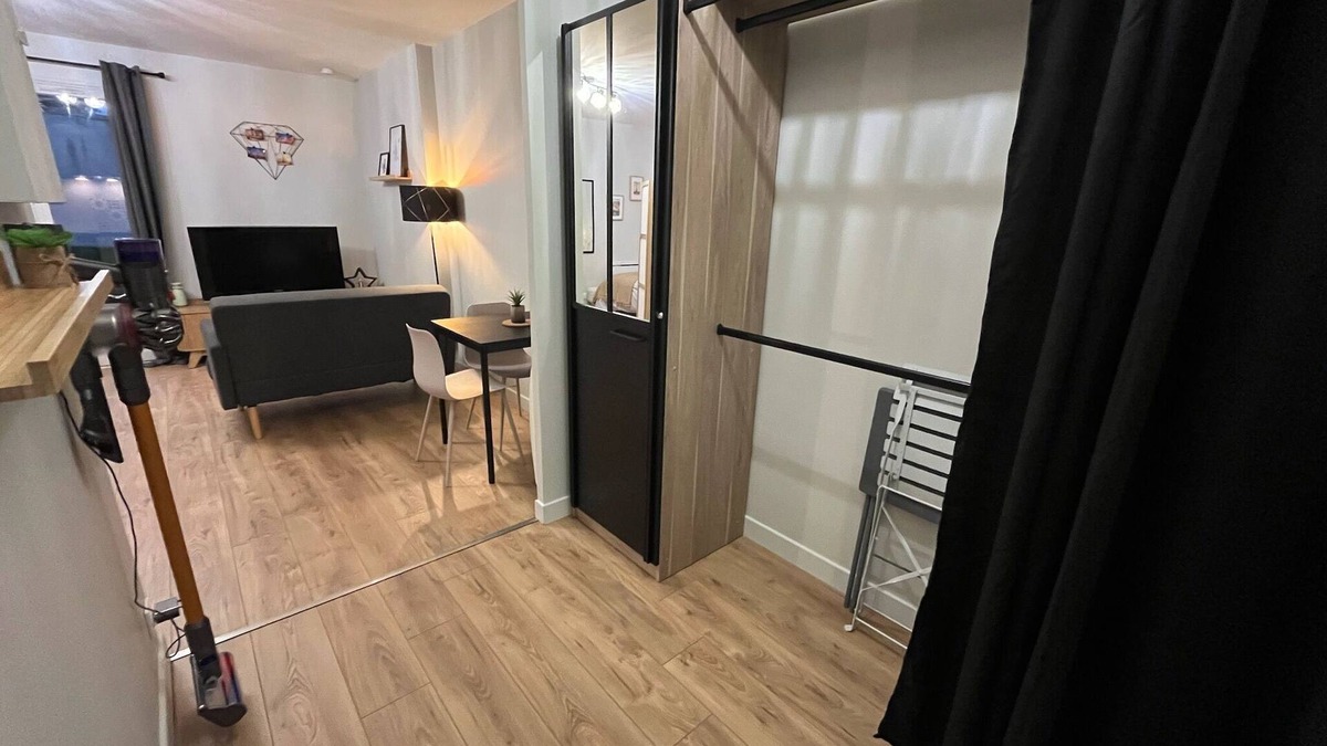 Crecy-en-Brie Apartment | 15 minutes from Disneyland Paris