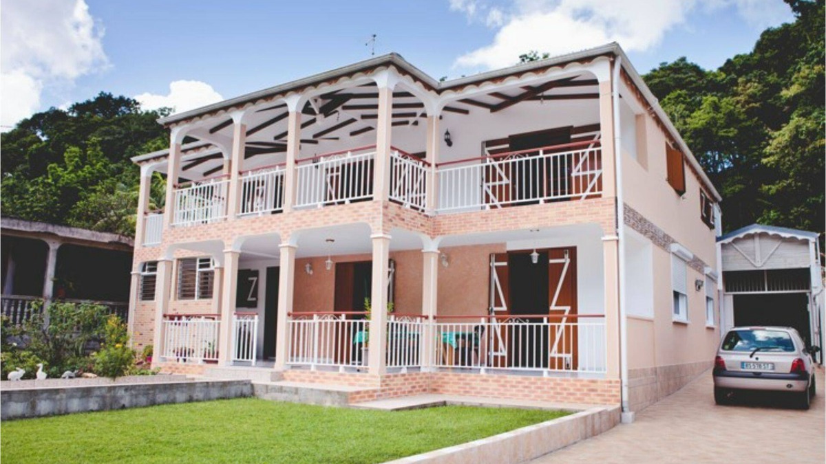 Jabrun Apartment | 15 minutes from the most beautiful beaches! Large, airy apartment