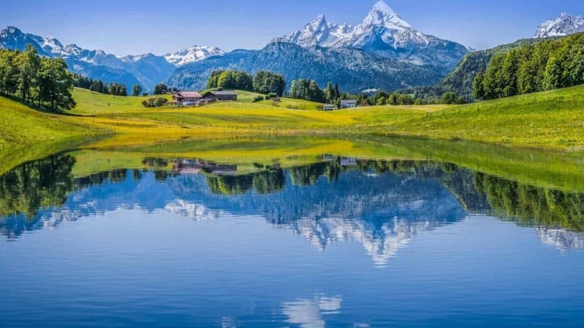 Taesch Apartment | 15 minutes from Zermatt-In the Lushlands of Tasch