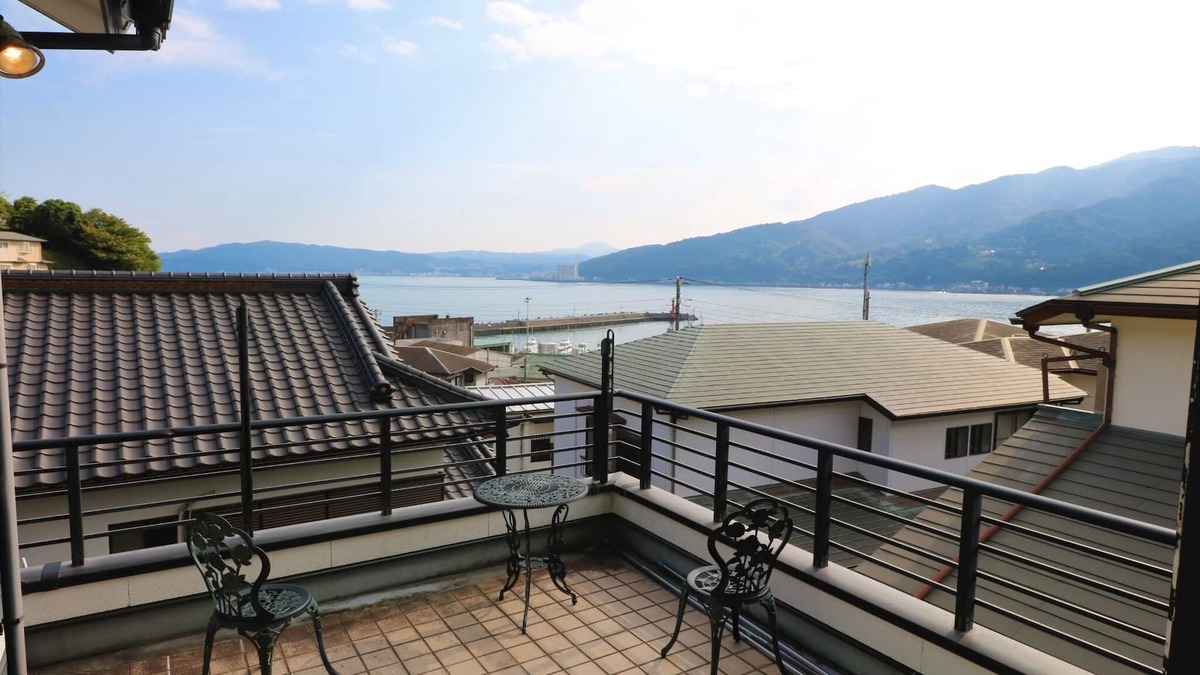 Usami House | 15 minutes walk from the station Overlooking the - Windsor Usami / Ito Shizuoka