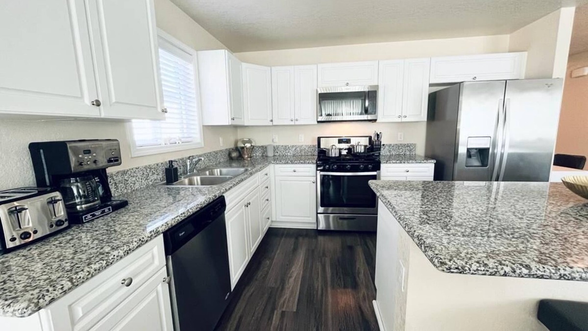 San Antonio House | 15% OFF Lux 3BD Home, Gym Close to Malls 6 Flags - NW SA