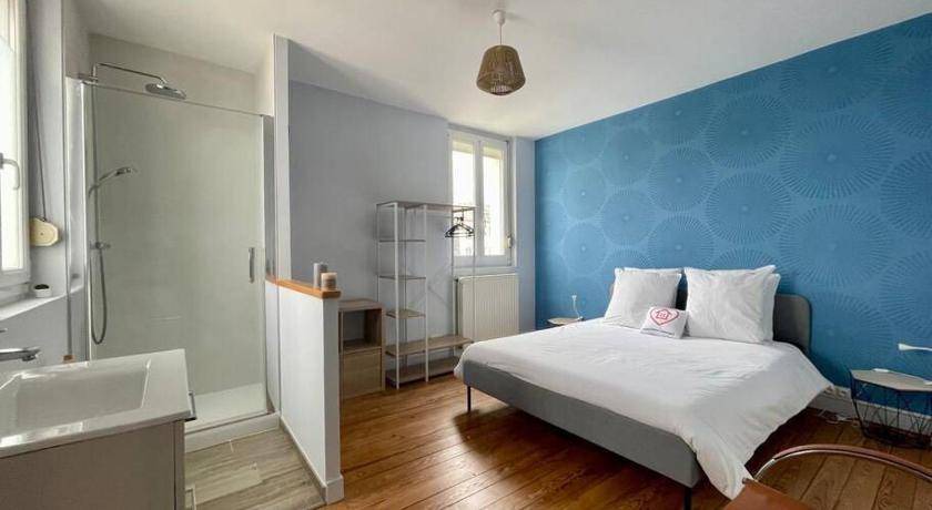 Port-en-Bessin-Huppain House | 150 m² House ∙ 3 bedrooms ∙ 7 guests