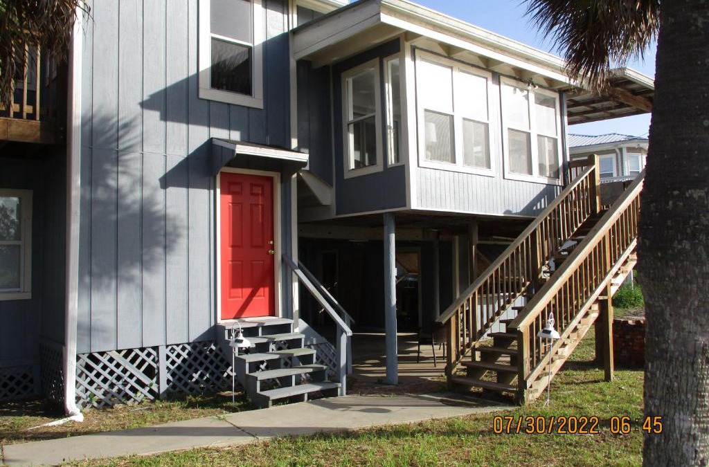 Salem House | 150 King Fisher Rd.