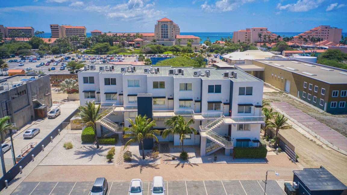Palm Beach Apartment | 150 m² Apartment ∙ 3 bedrooms ∙ 6 guests