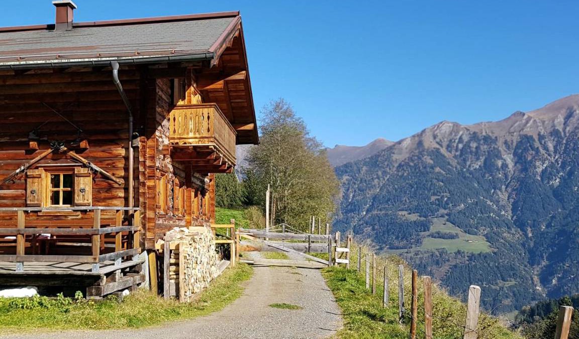 Bad Hofgastein Cabin | 150 m² Cabin ∙ 4 bedrooms ∙ 14 guests