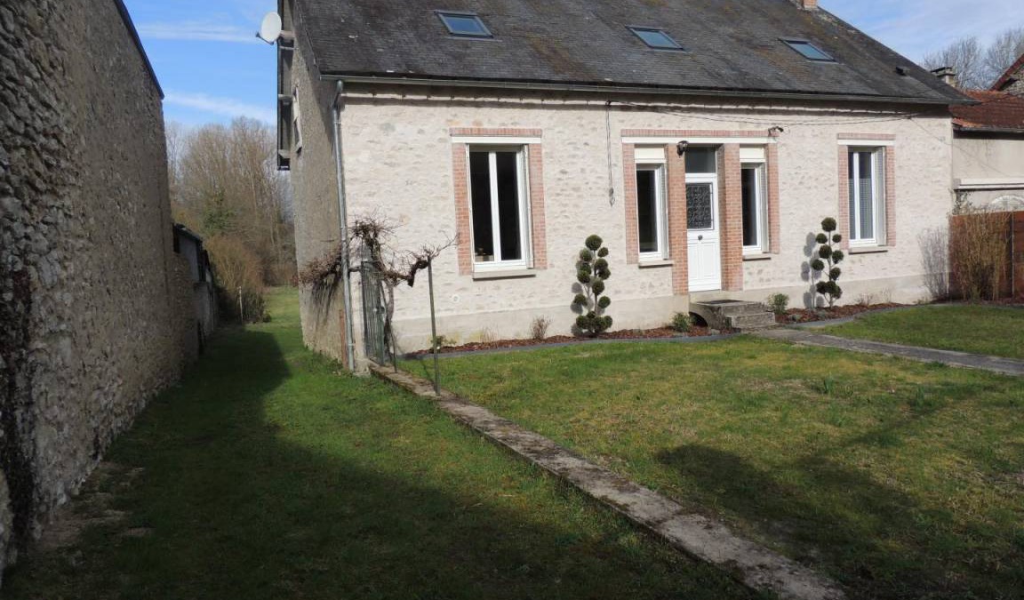 Buthiers House | 150 m² Gîte ∙ 5 bedrooms ∙ 10 guests